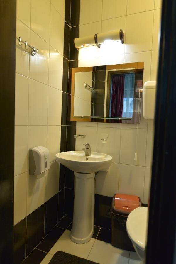 Guesthouse Duga Белград Екстер'єр фото